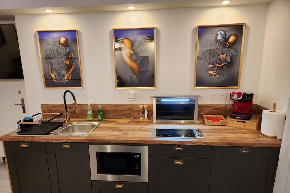 Photo of Kitchen in Saint-Assiscle