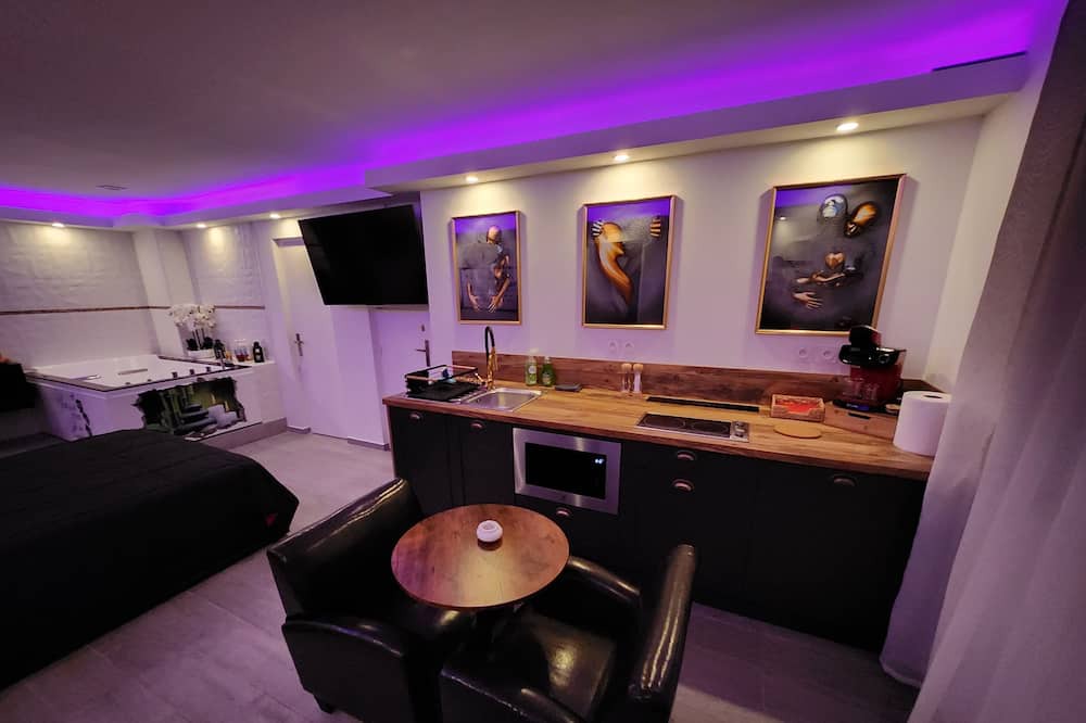 Photo of Others in Saint-Assiscle