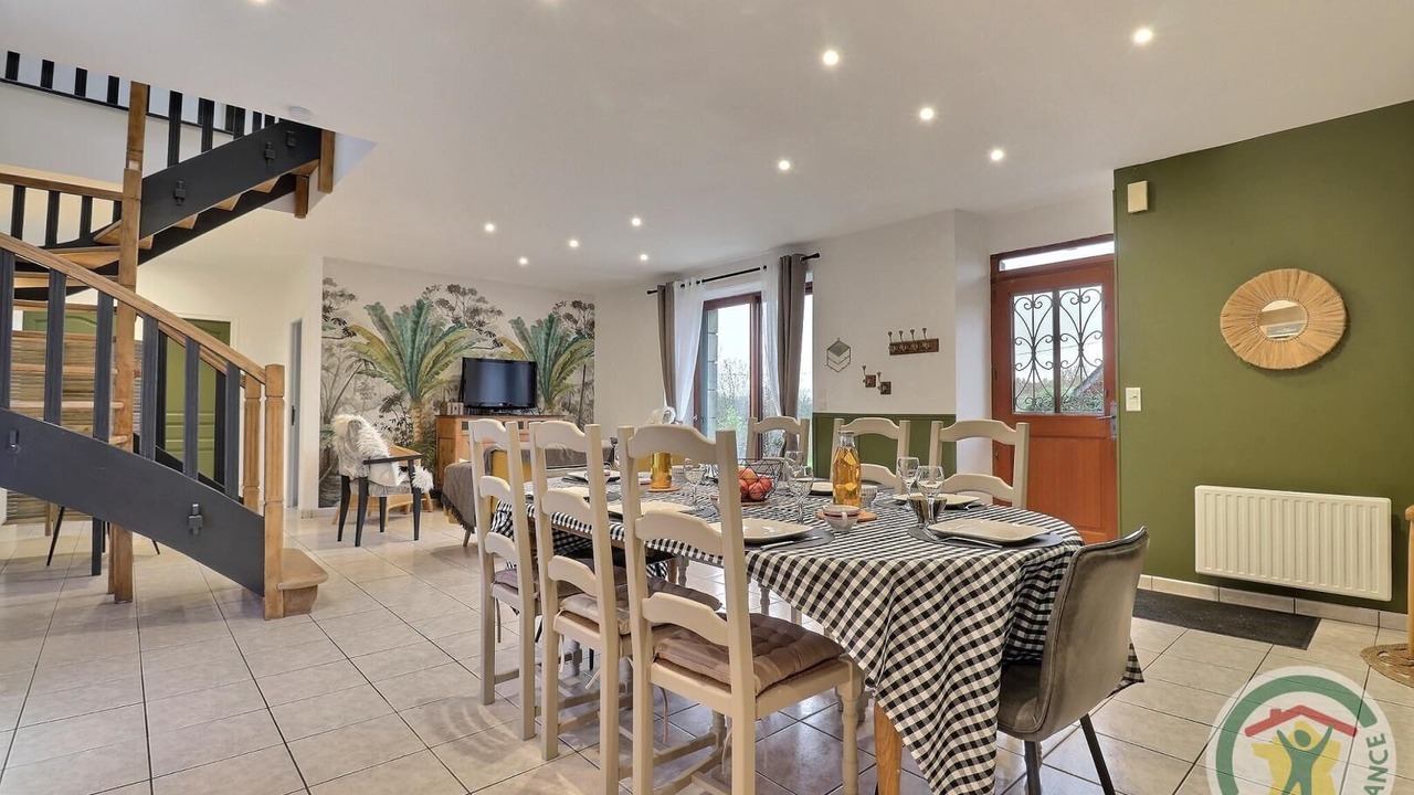 Photo of Others in Dinge