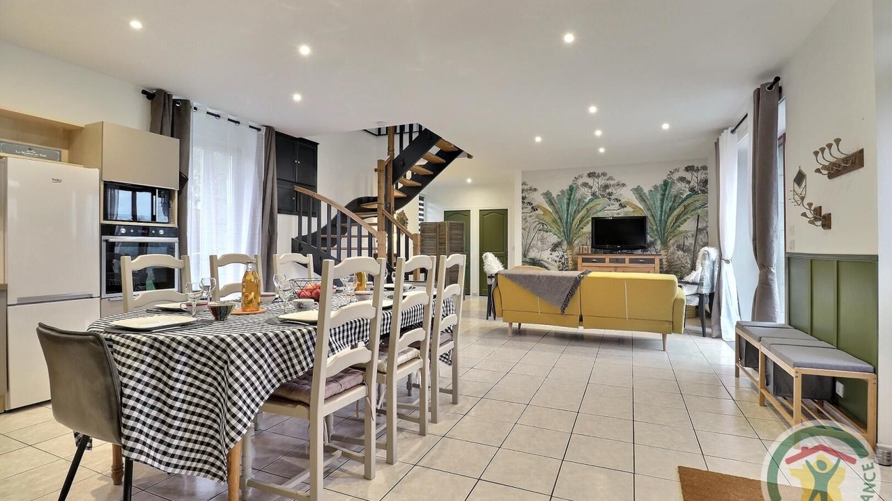 Photo of Livingroom in Dinge