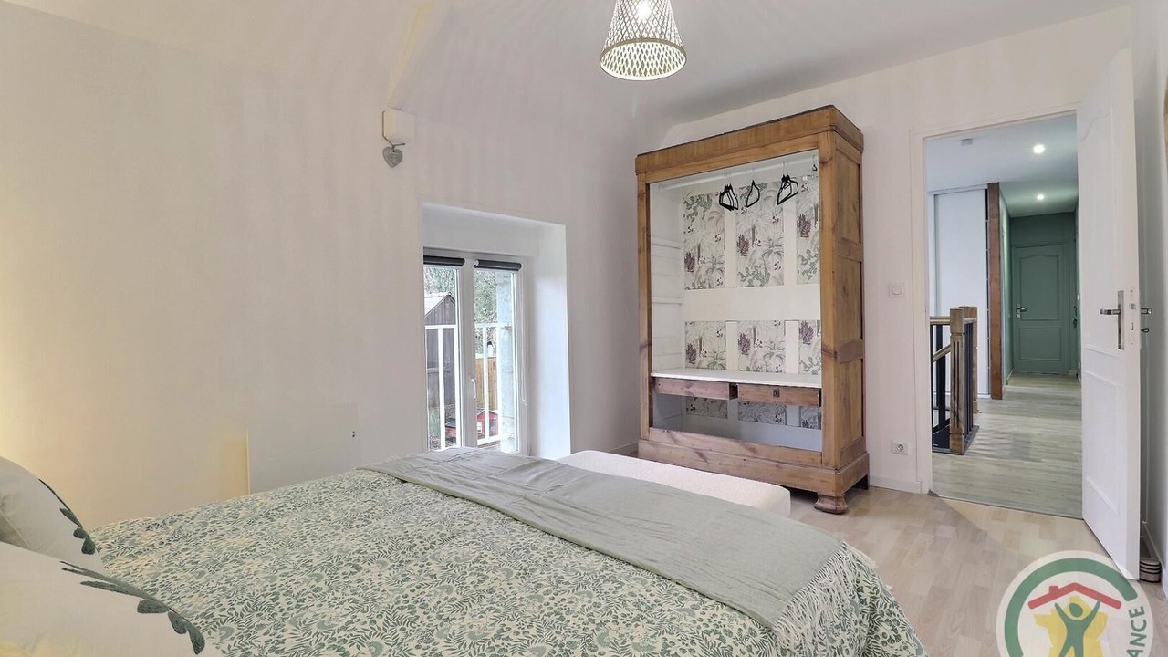 Photo of Others in Dinge