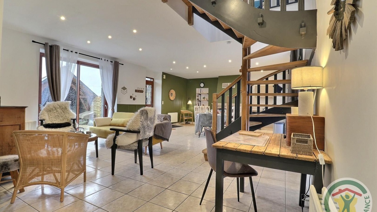 Photo of Others in Dinge