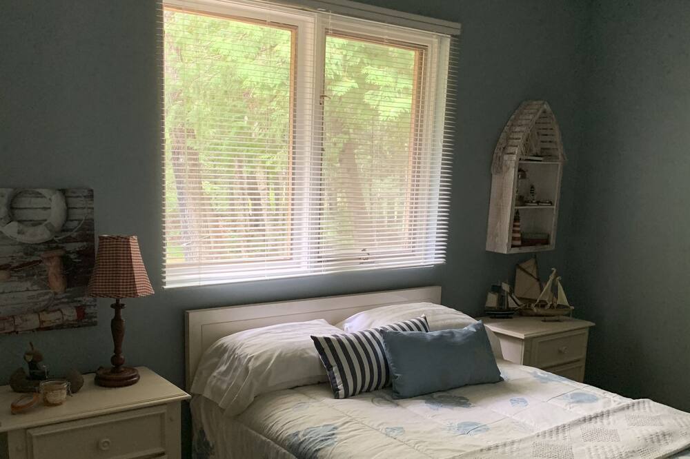 Photo of Bedroom in Cloyne