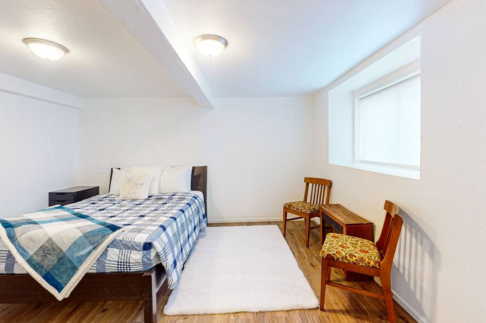 Photo of Others in Haller Lake