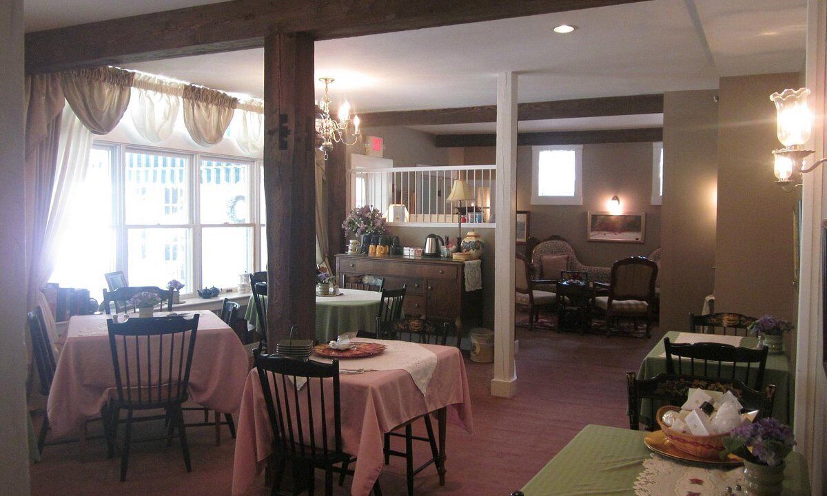 Photo of Livingroom in Harrison