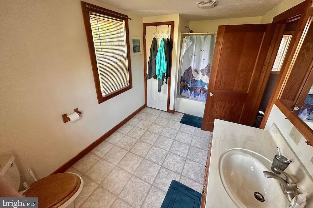 Photo of Bathroom in Riverton