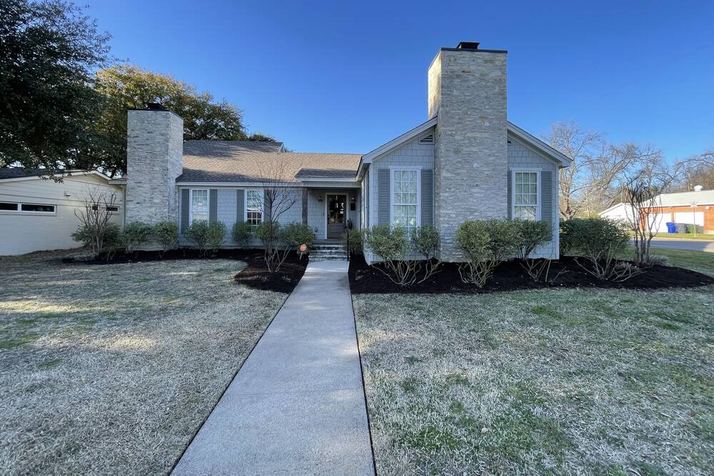 Photo of Outdoor in Waco