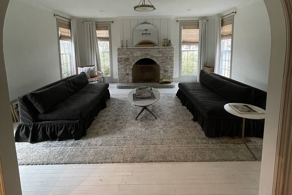 Photo of Livingroom in Waco