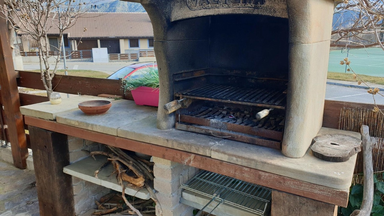 Photo of Outdoor in Abena