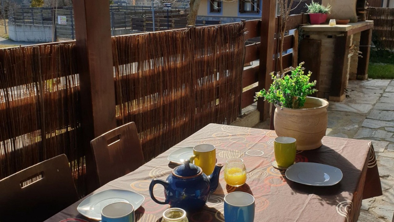 Photo of Outdoor in Abena