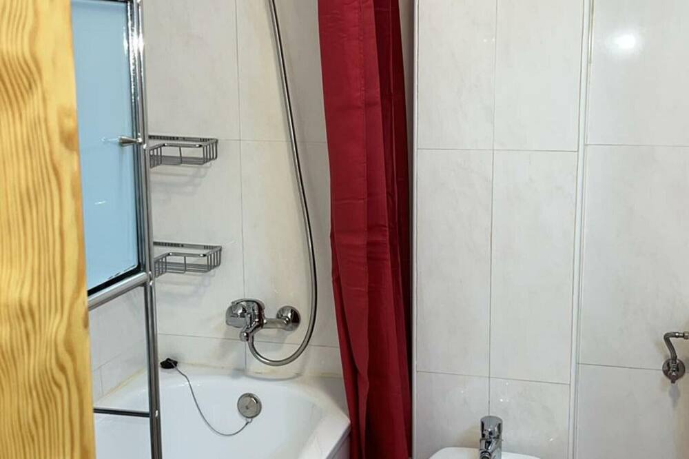 Photo of Bathroom in Canfranc