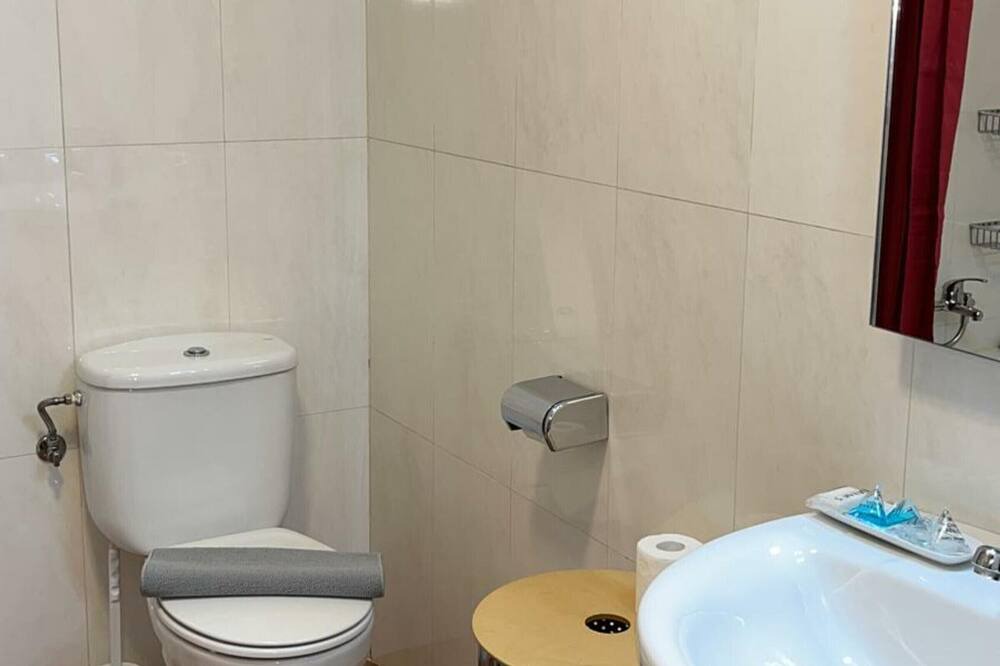 Photo of Bathroom in Canfranc