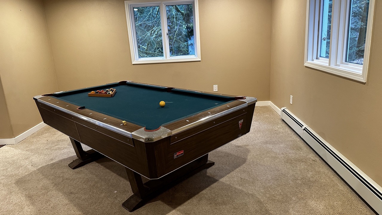 Photo of Bedroom in Mirrormont