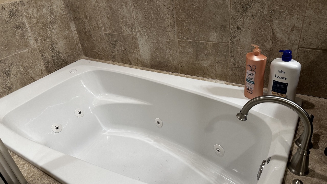 Photo of Others in Mirrormont