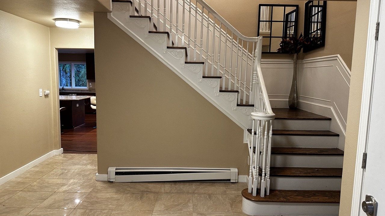 Photo of Others in Mirrormont