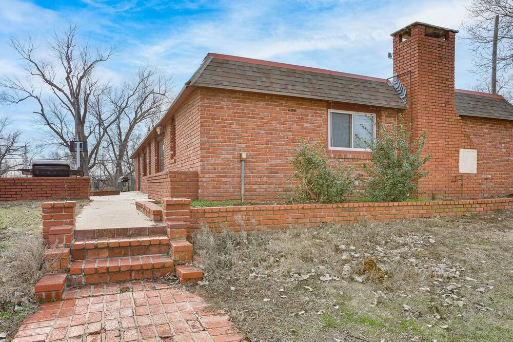 Photo of Outdoor in Hutchinson