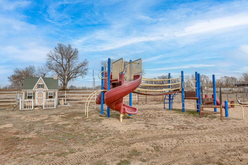 Photo of Outdoor in Hutchinson