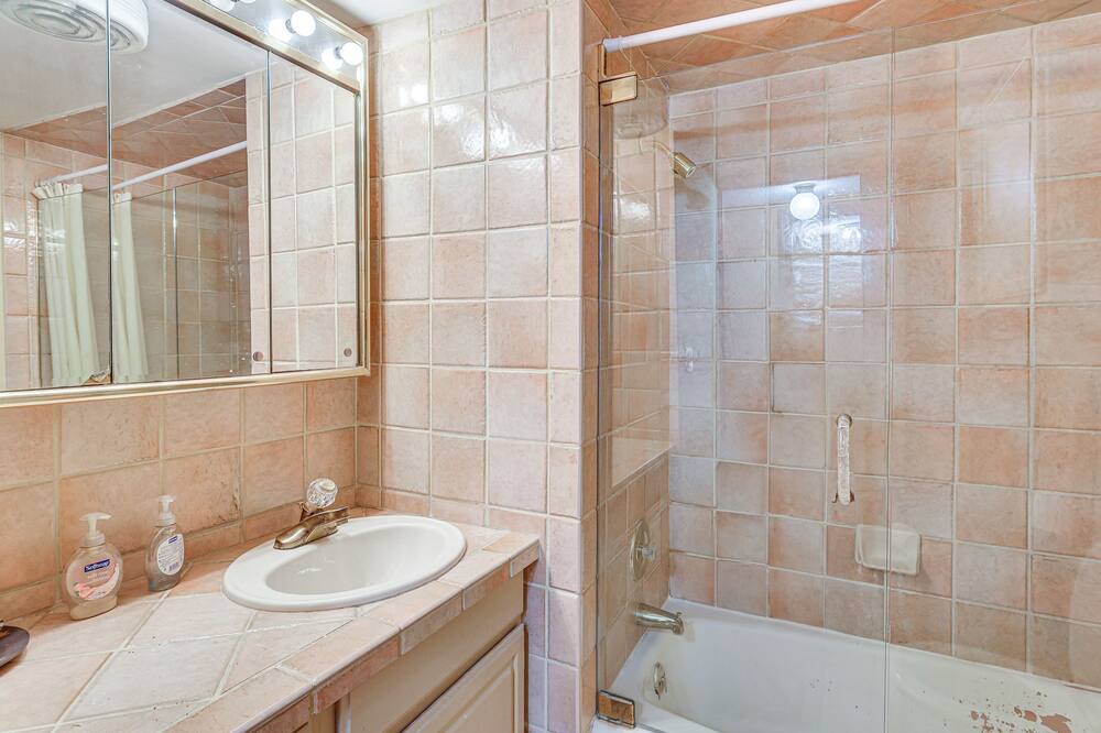 Photo of Bathroom in Hutchinson