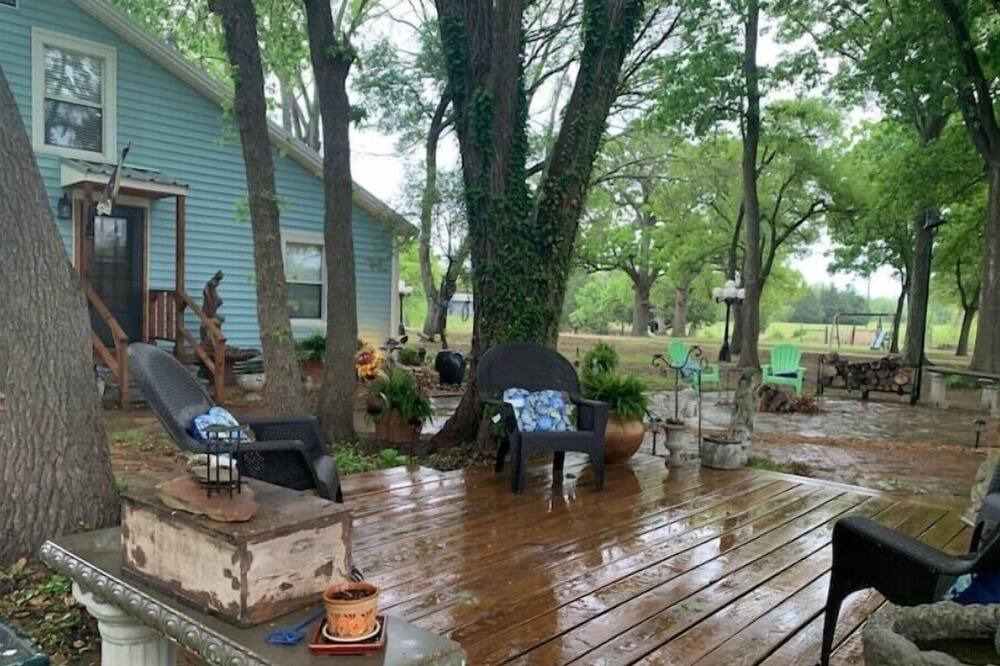 Photo of Outdoor in Irene
