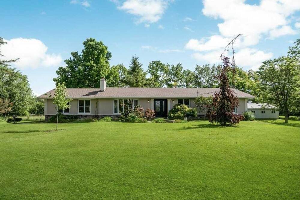 Photo of Outdoor in Milton