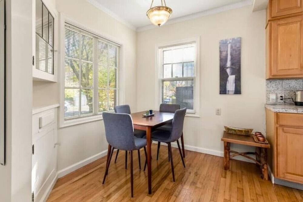 Photo of Others in Irvington