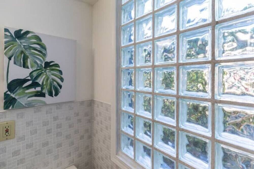 Photo of Others in Irvington