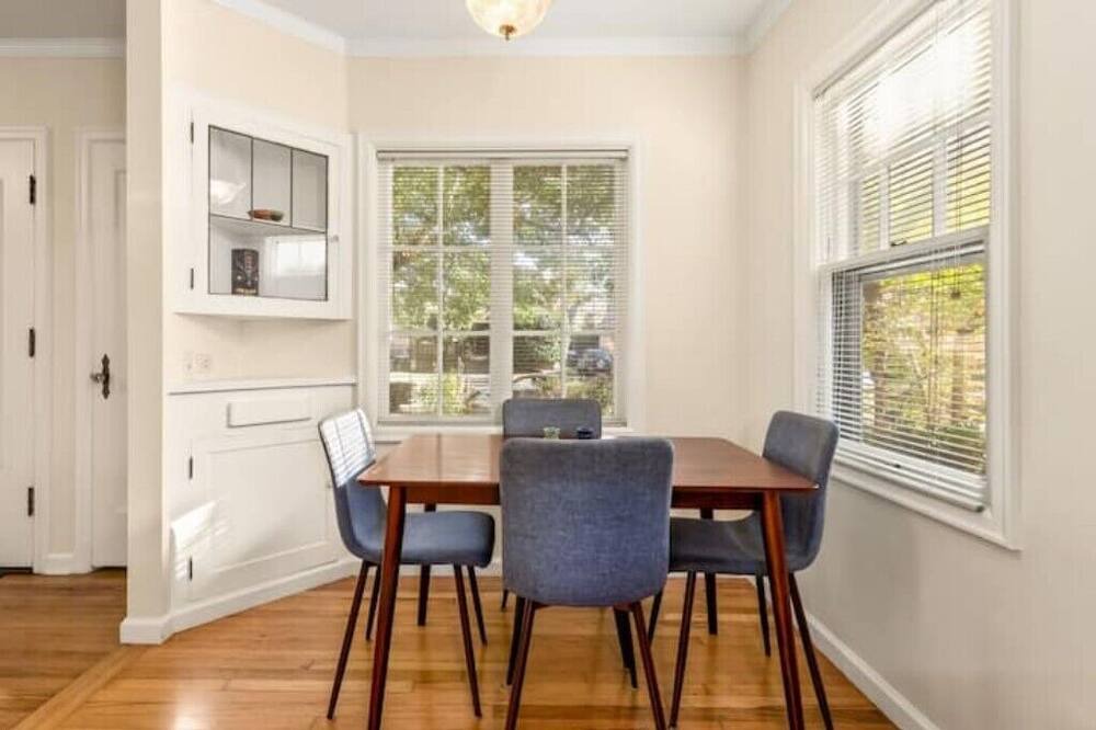 Photo of Others in Irvington