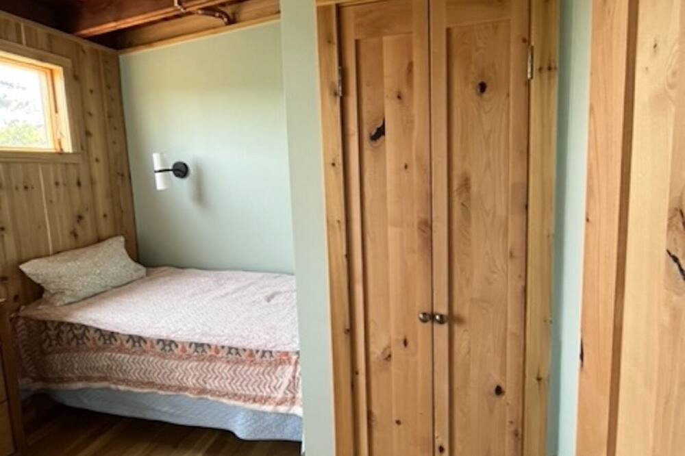 Photo of Bedroom in Bayberry Dunes