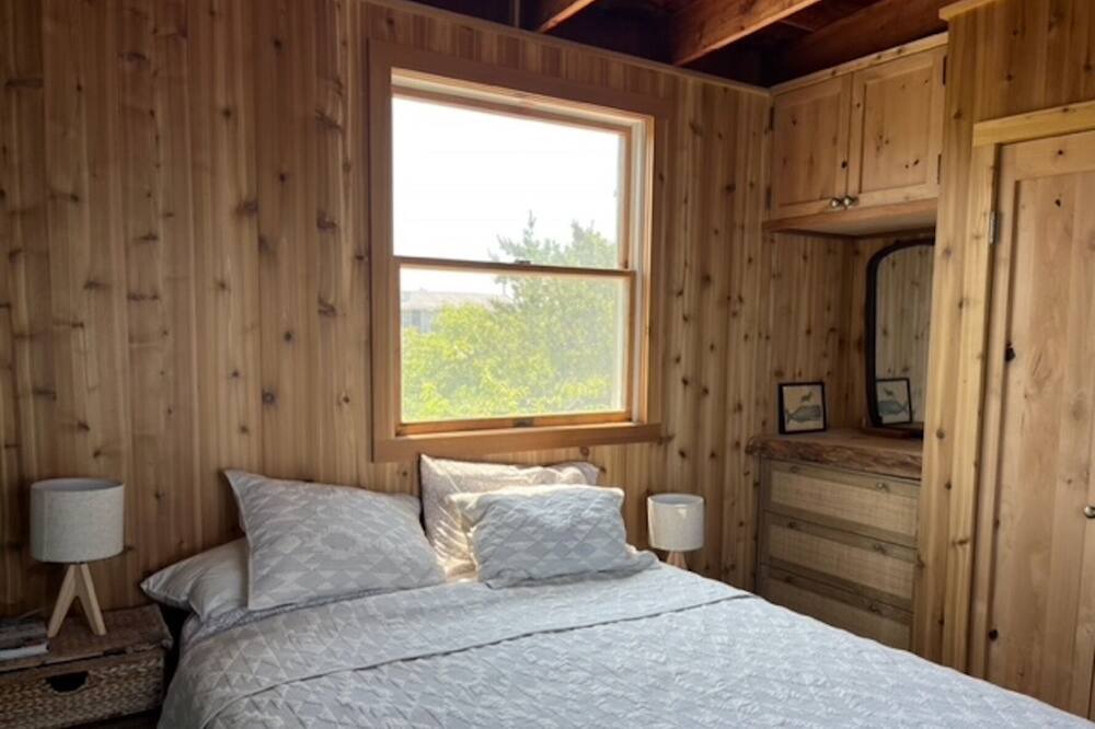 Photo of Bedroom in Bayberry Dunes