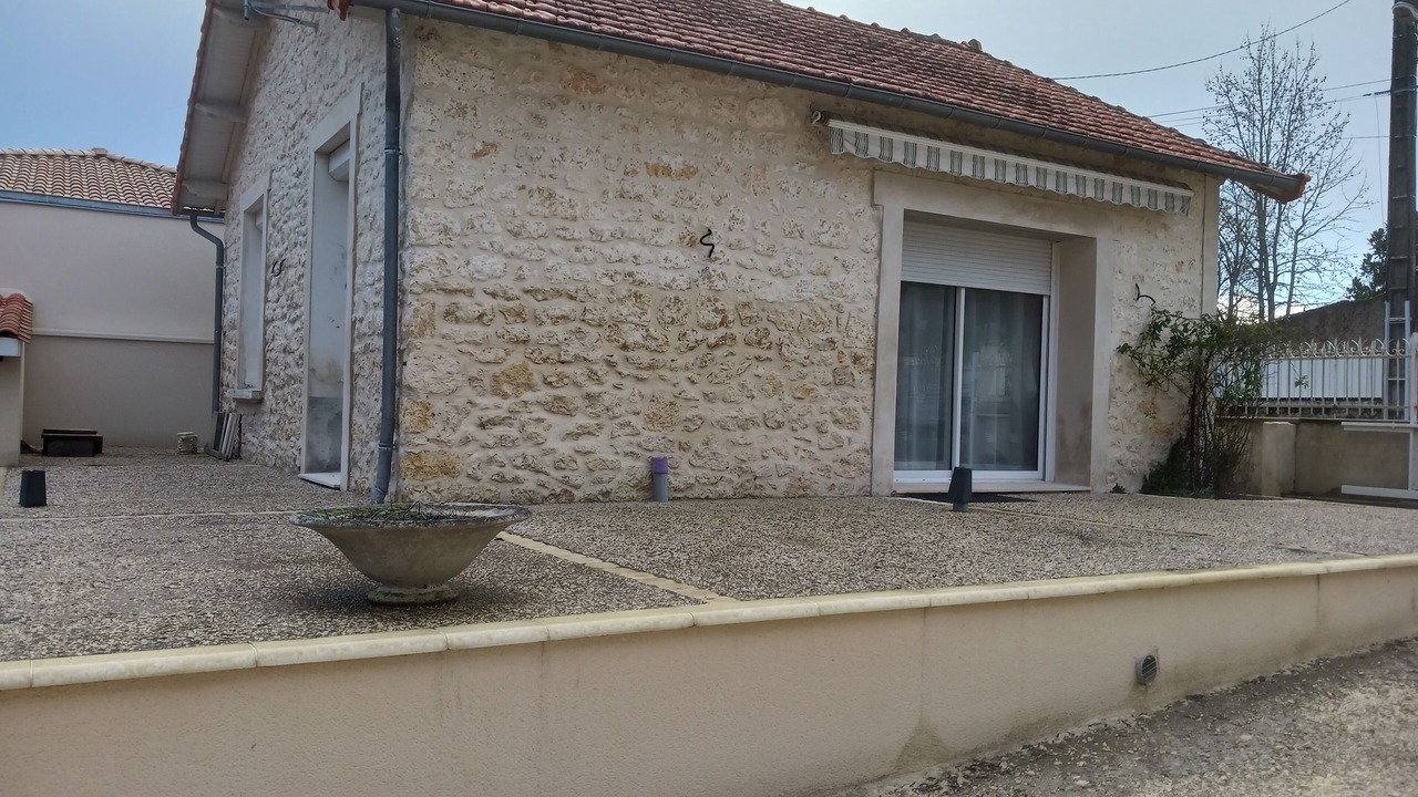 Photo of Buildings in Gond-Pontouvre