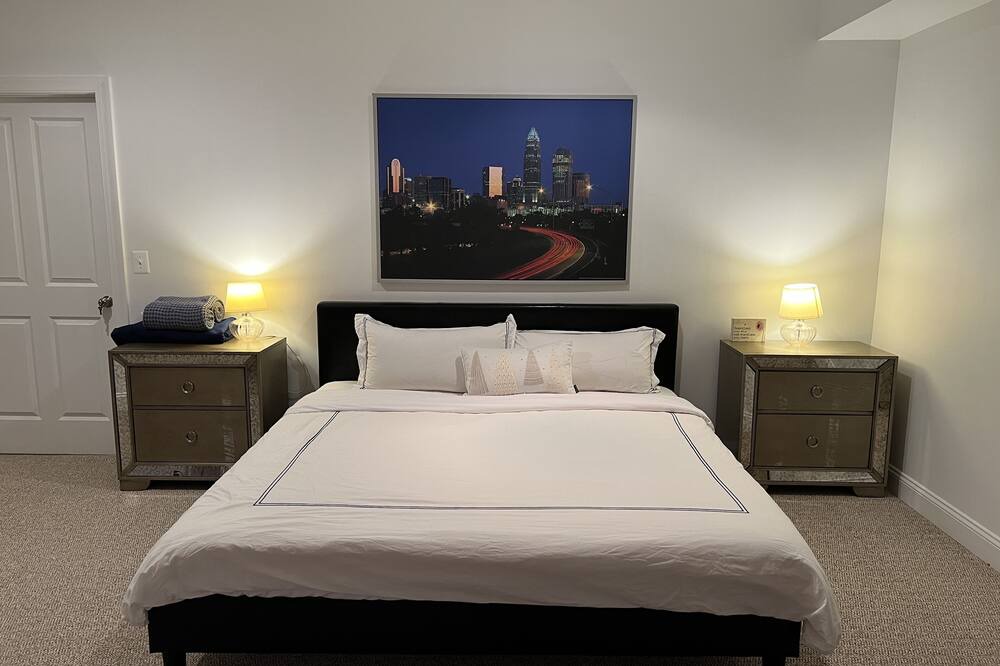 Photo of Bedroom in Dunn Loring