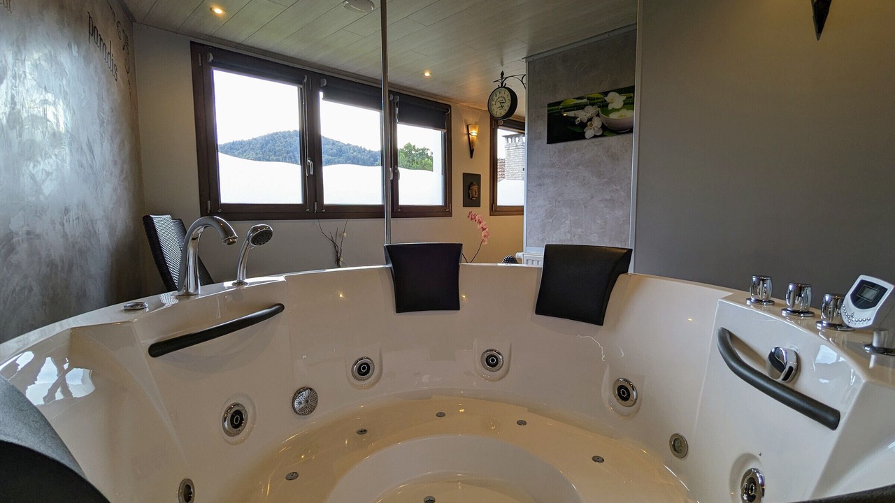 Photo of Bathroom in Ferdrupt