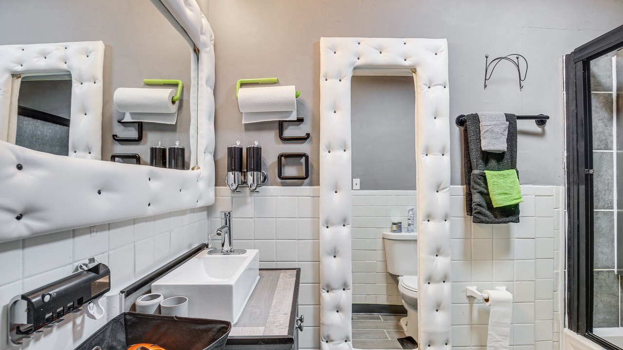 Photo of Others in Pagedale