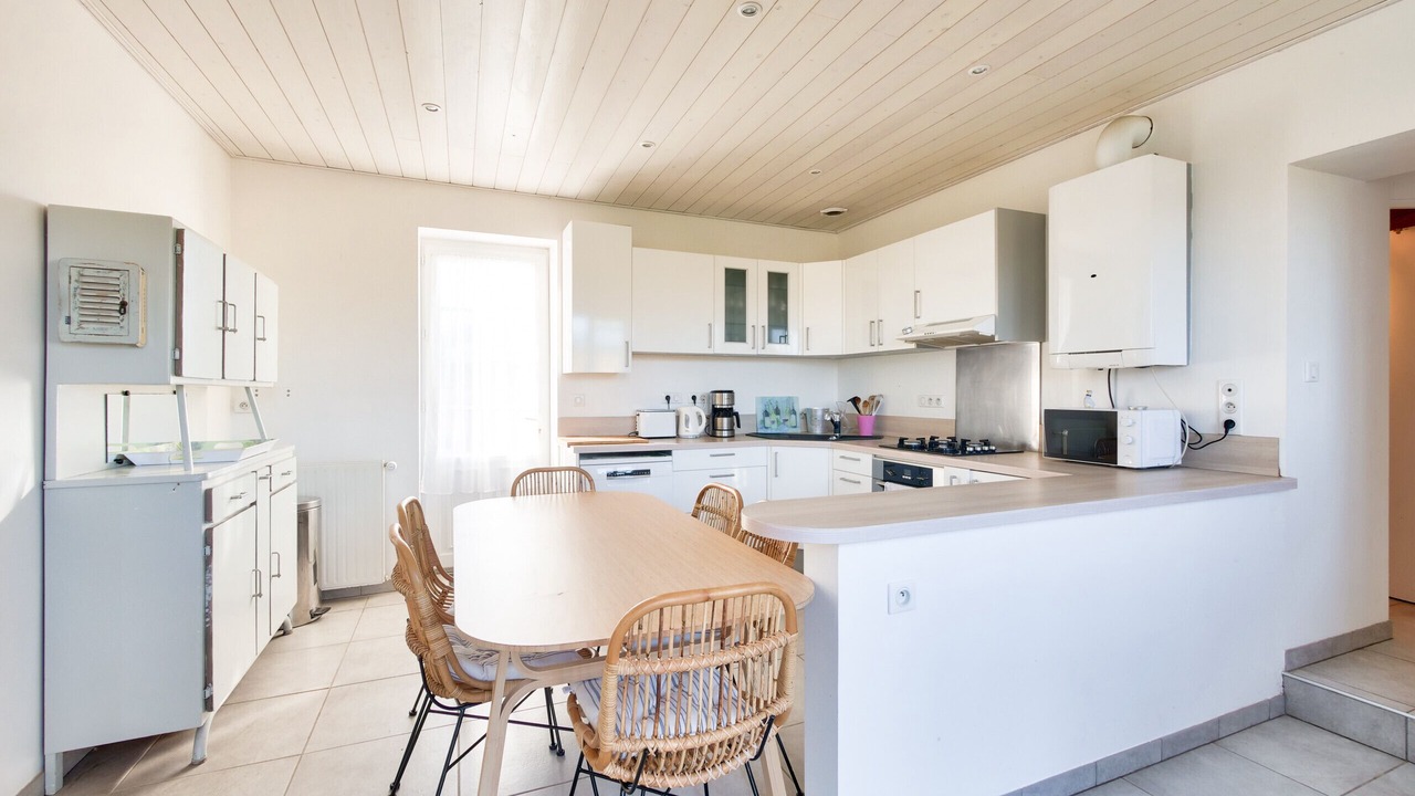 Photo of Kitchen in Saint-Michel-en-l'Herm