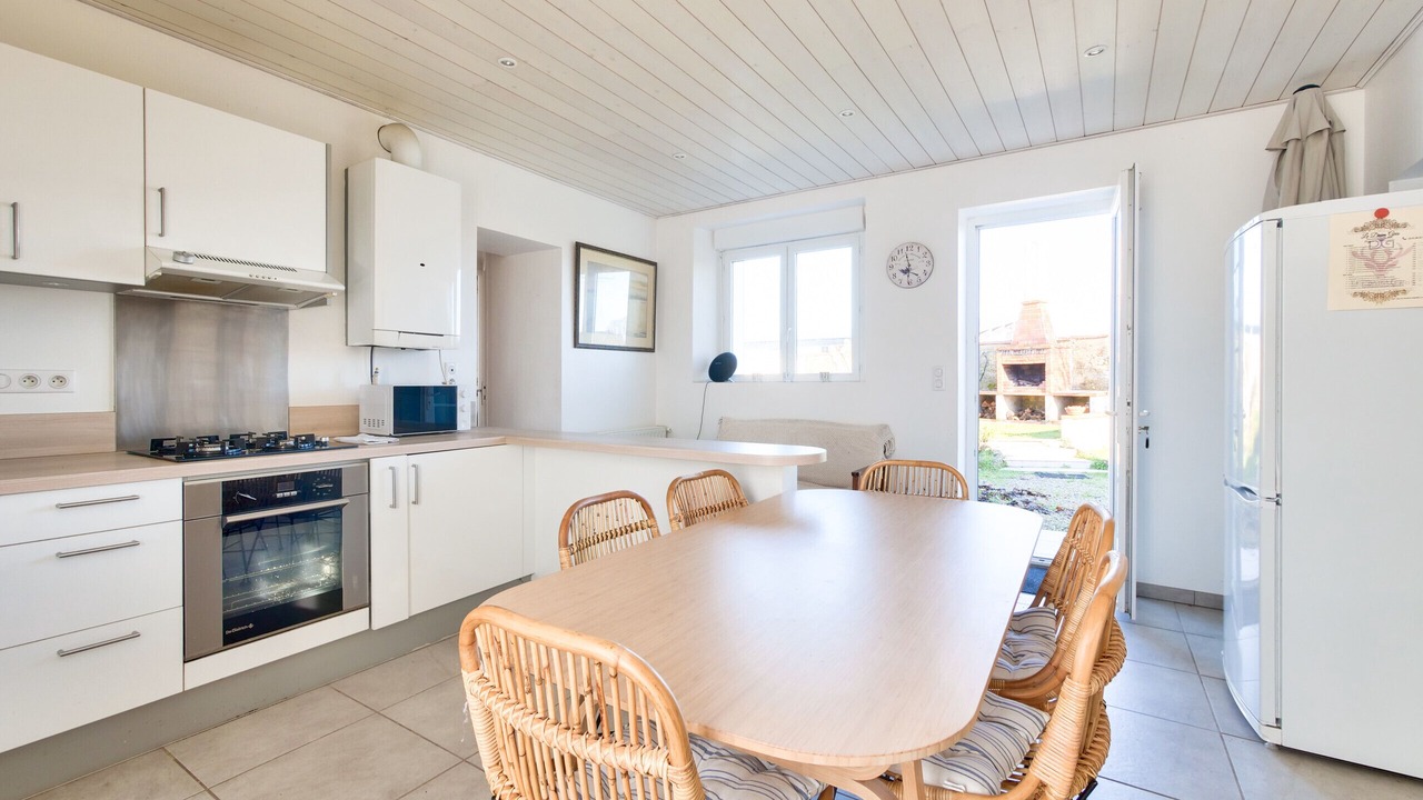 Photo of Kitchen in Saint-Michel-en-l'Herm