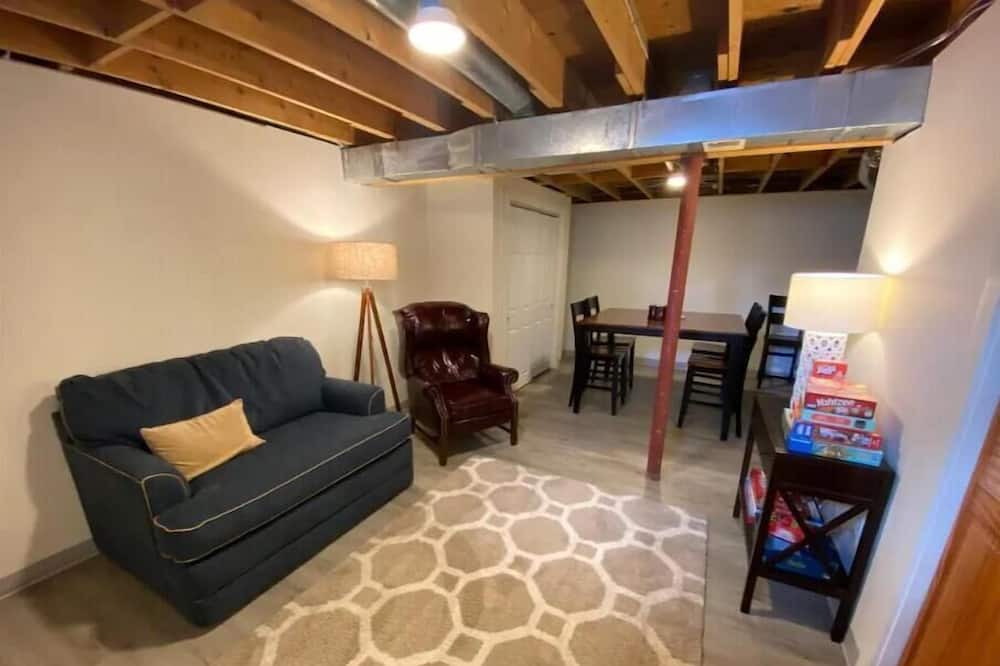 Photo of Others in Sugar Hill