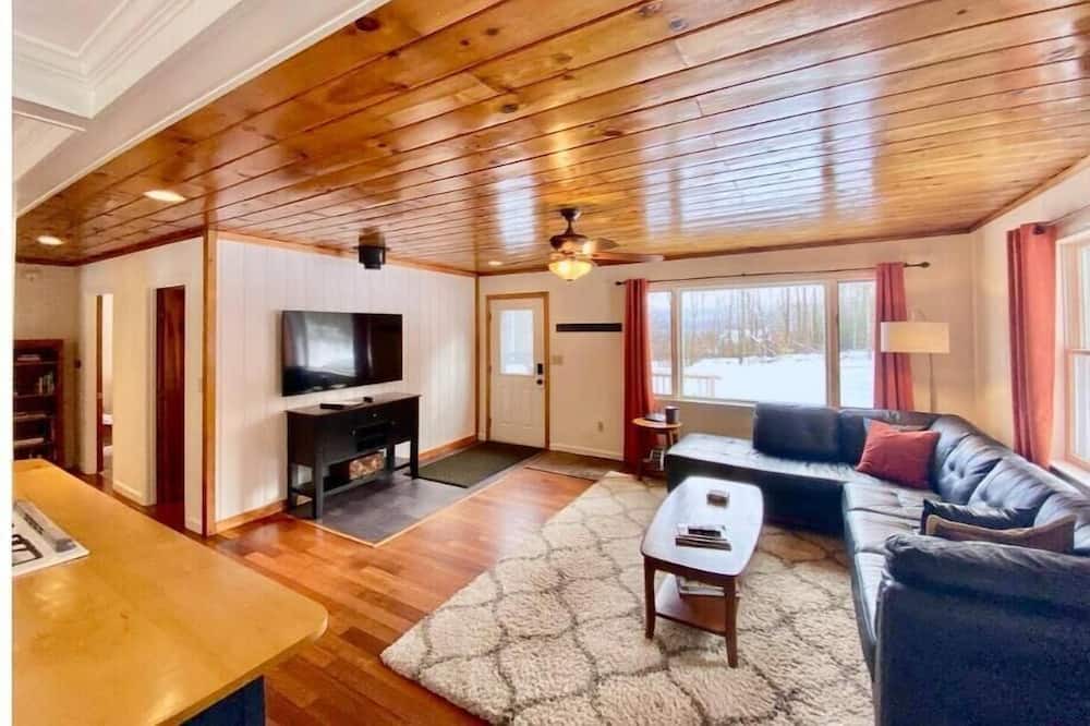 Photo of Livingroom in Sugar Hill