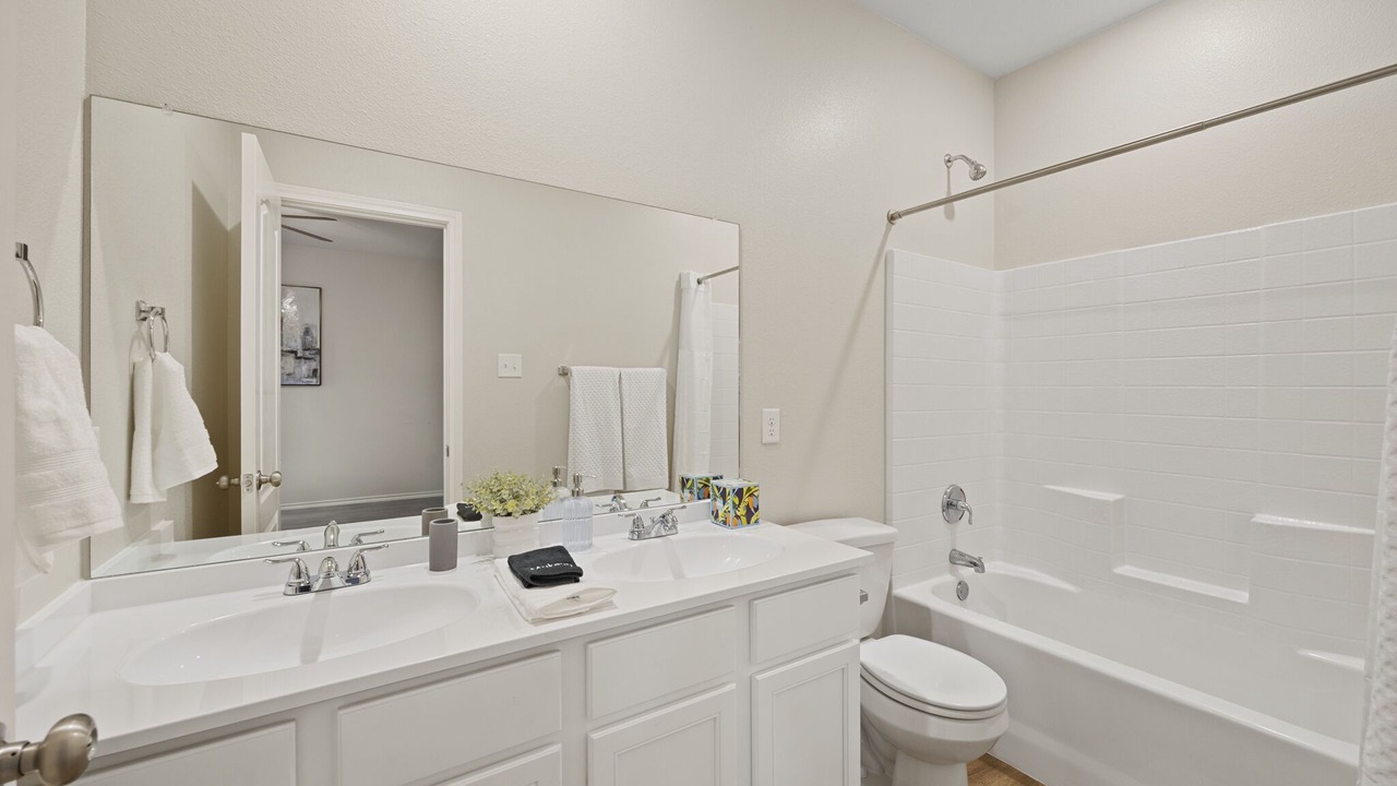Photo of Bathroom in Lindale