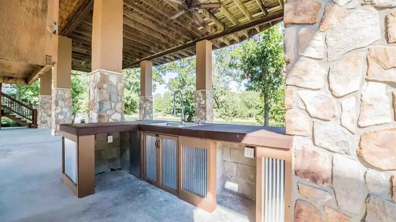 Photo of Outdoor in Doniphan