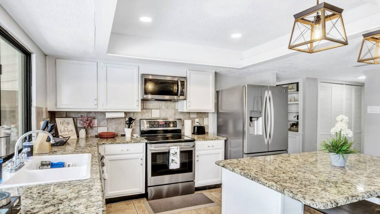 Photo of Kitchen in The Colony