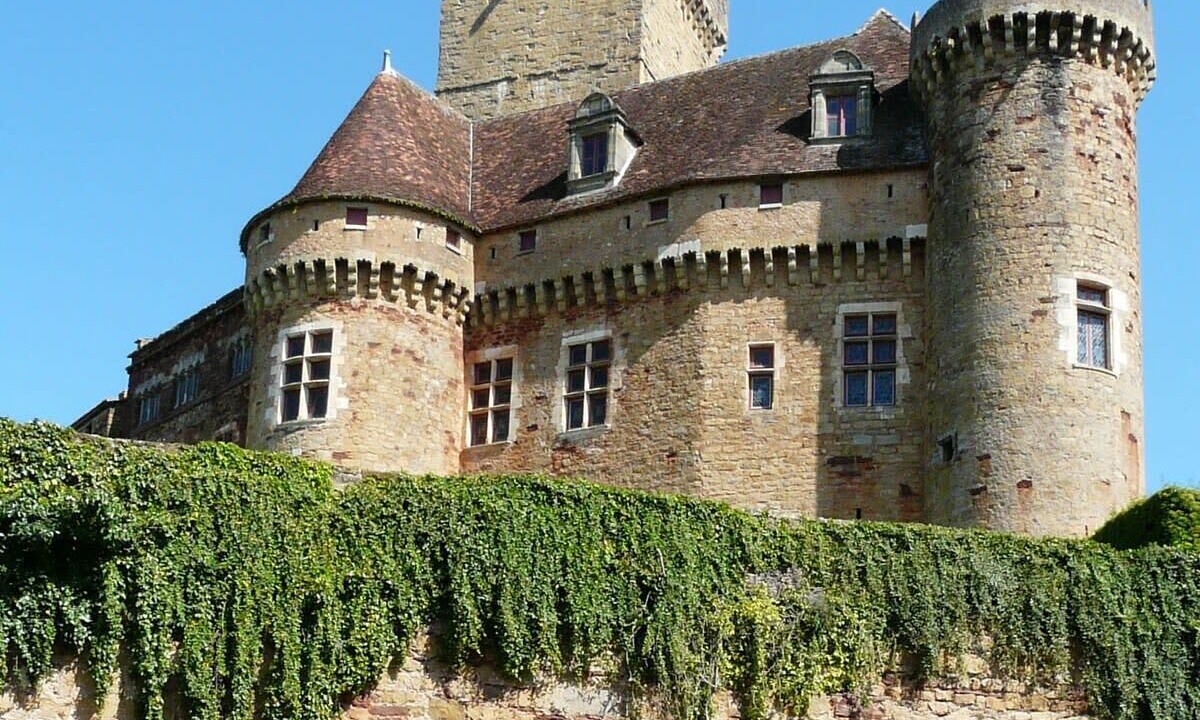 Photo of Buildings in Prudhomat