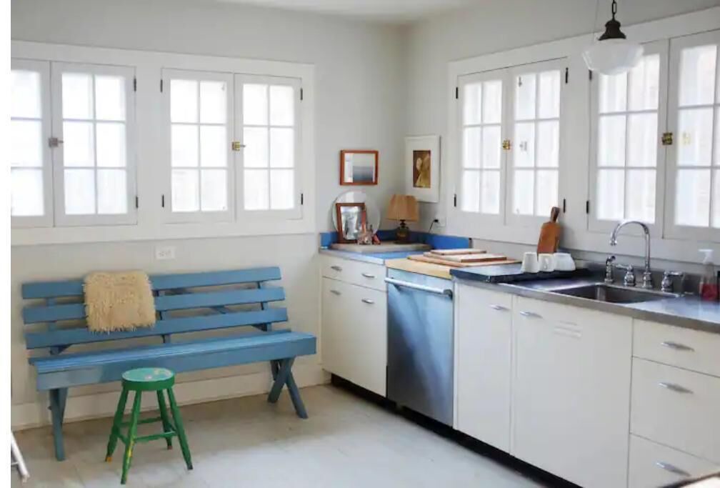 Photo of Kitchen in Town of Olive