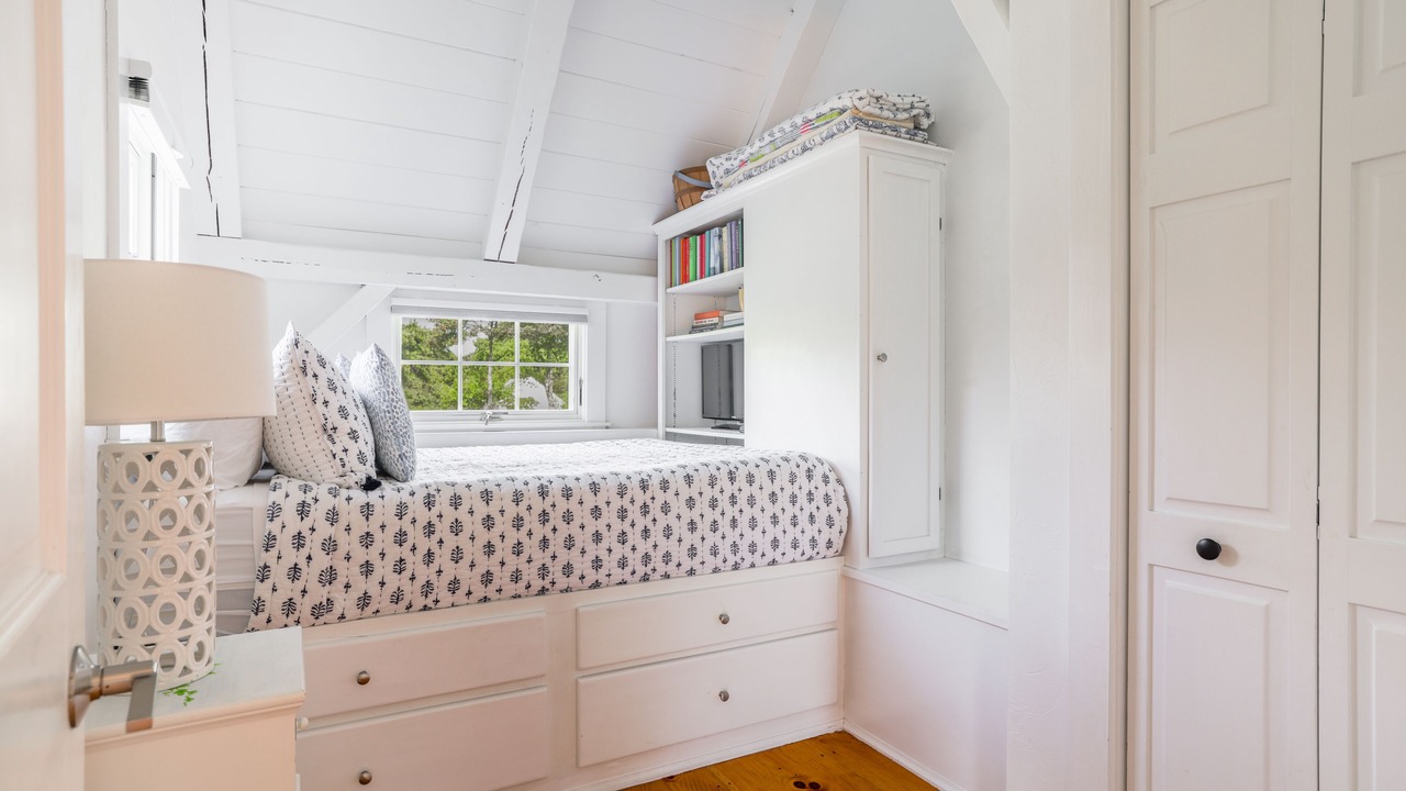 Photo of Others in Surfside