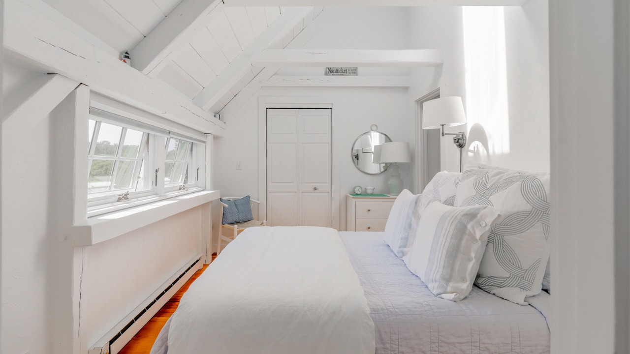 Photo of Others in Surfside