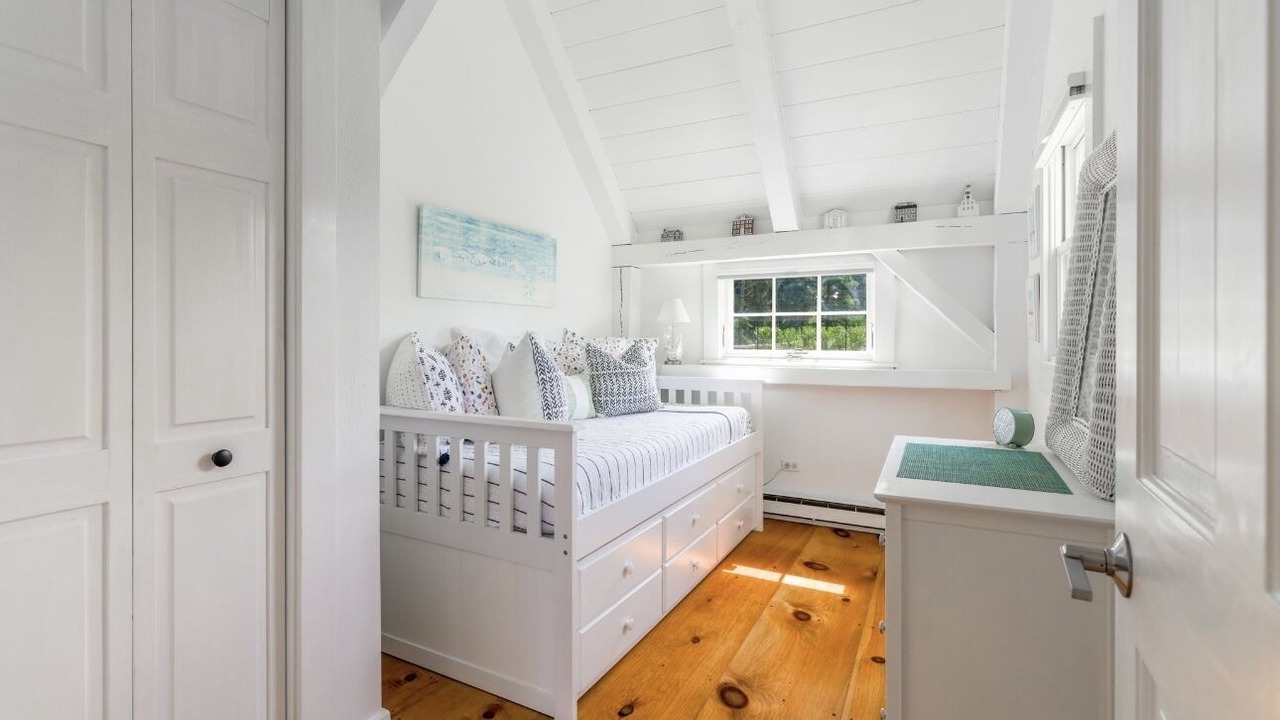 Photo of Others in Surfside