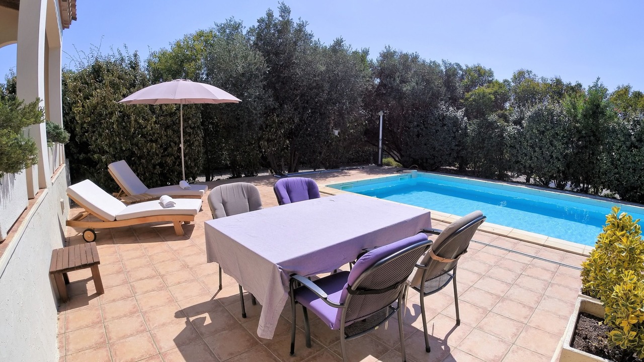 Photo of Outdoor in Escales