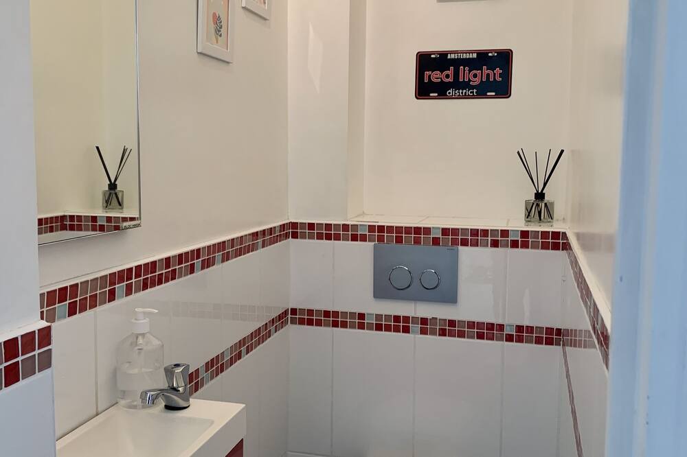 Photo of Bathroom in Quartier du chateau