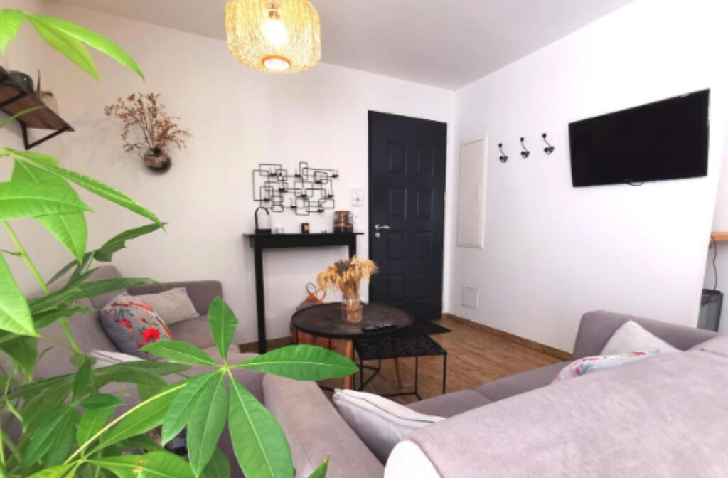 Photo of Others in Pomerols