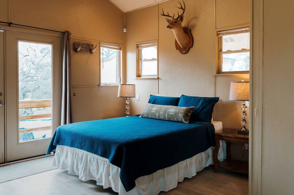 Photo of Bedroom in Johnson City