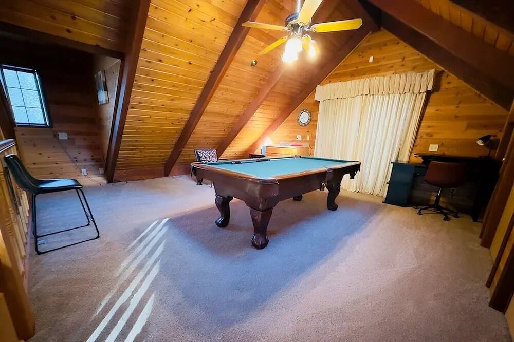 Photo of Bedroom in Willow Creek